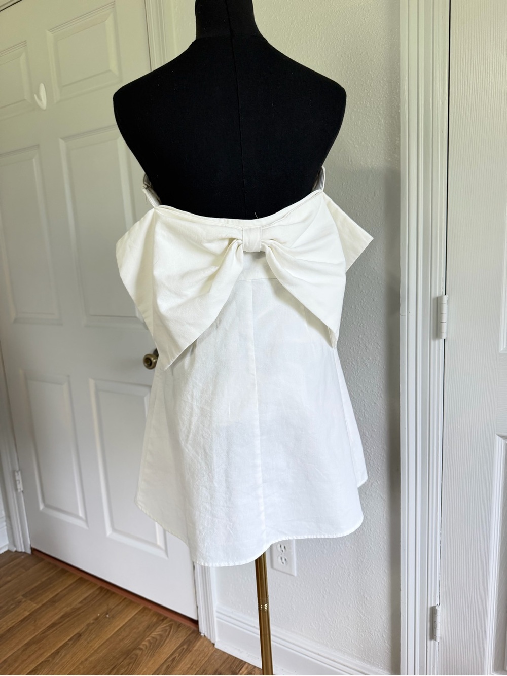 Altar’d State white bow mini dress M sorority rush bridal shower coquette